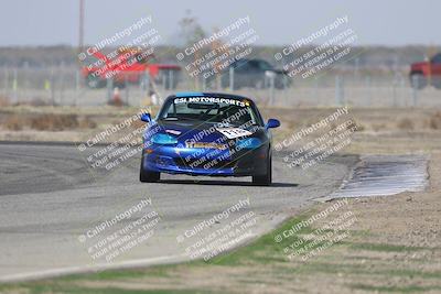 media/Oct-25-2025-CalClub SCCA (Sat) [[34c778dfbe]]/Group 4/Qualifying/